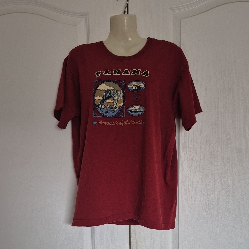 Panama Adventure Graphic Tee - Burgundy